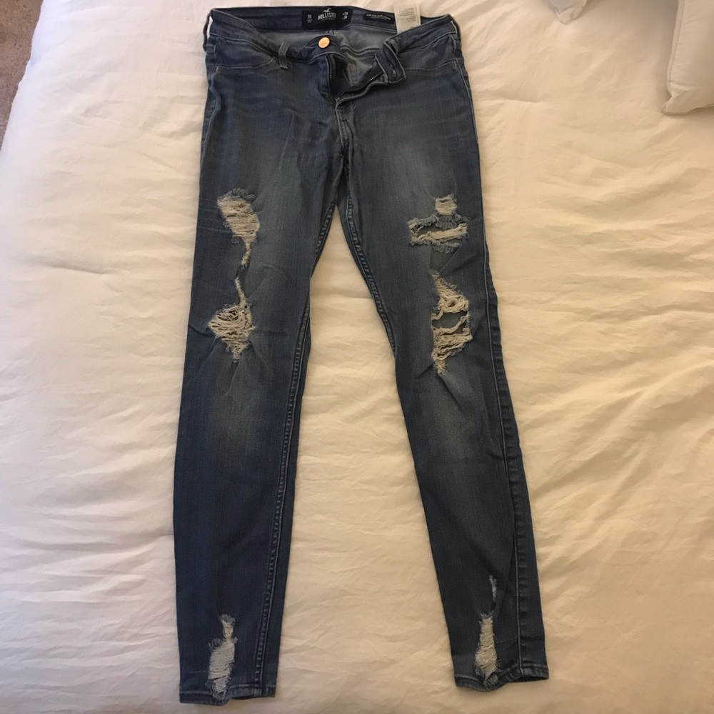 Ripped, skinny, Hollister jeans- dark